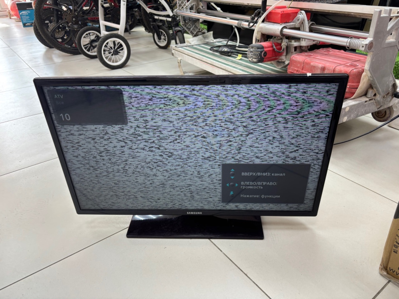 Телевизор Samsung UE32EH4030