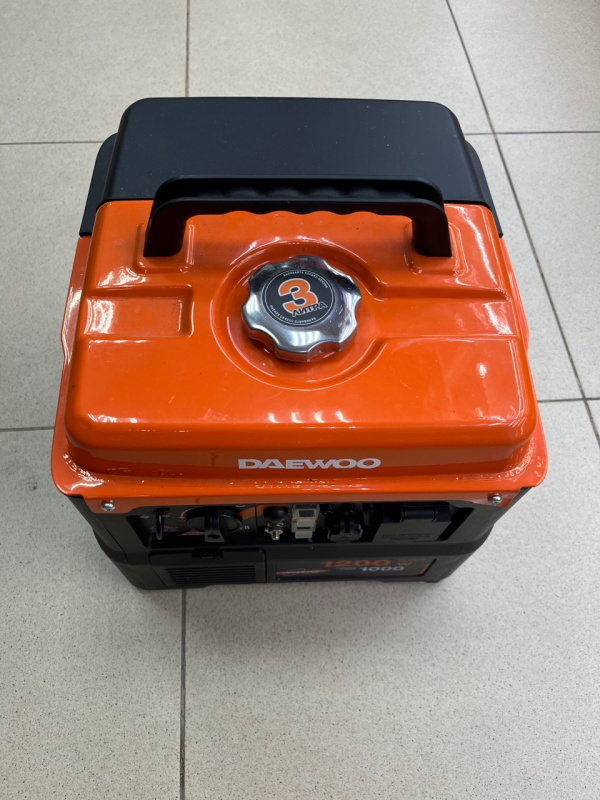 Бензогенератор Daewoo GDA 1400i