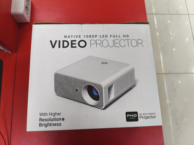 Проектор Native 1080p LED FULL HD