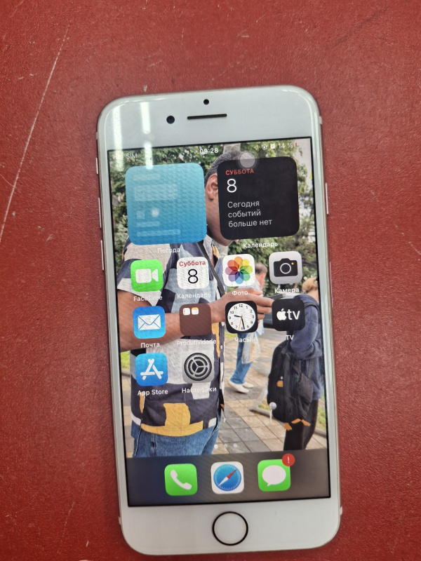 Мобильный телефон Apple iPhone 7