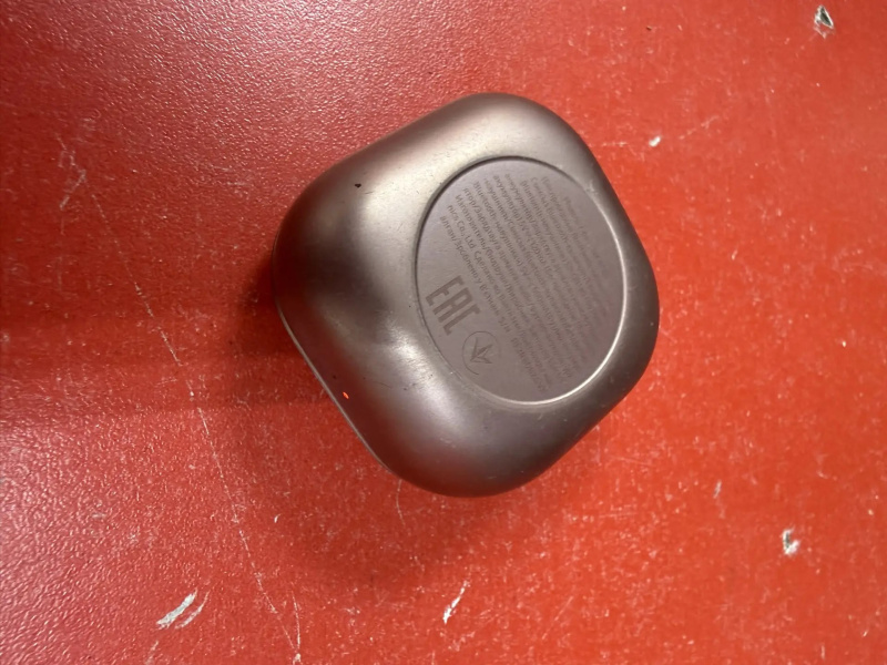 Наушники Samsung Buds Live SM-R180