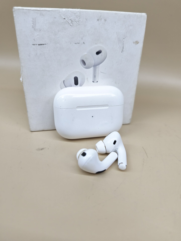 Наушники Apple Airpods pro