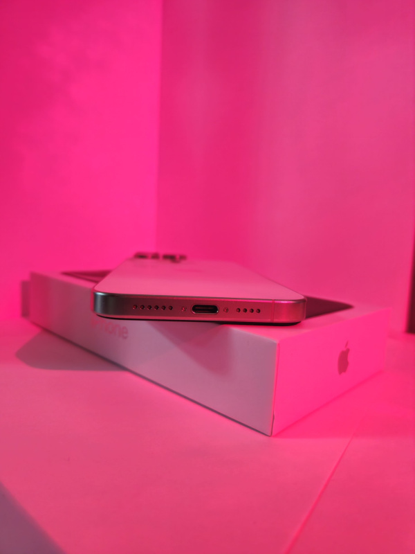 Мобильный телефон Apple iPhone 15 Pro Max