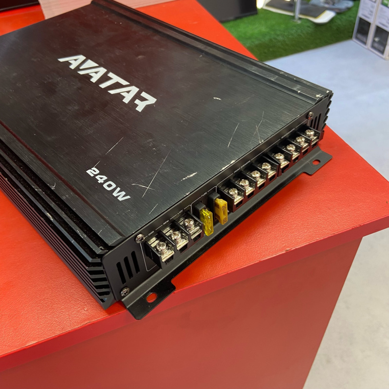 Авто усилитель Avatar ABR-240.4
