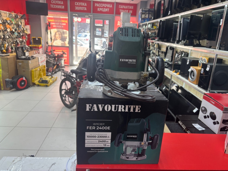 Фрезер Favourite 2400E