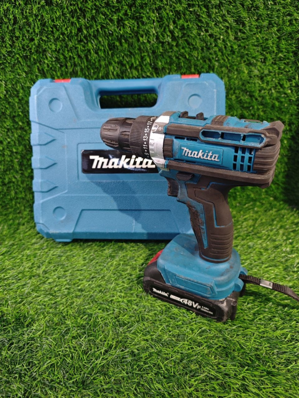Шуруповерт Makita Не указана
