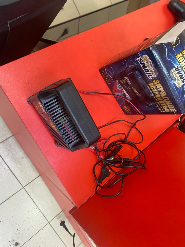 Авто аксессуар Автомобильное зарядное устройство Snail 6а12v