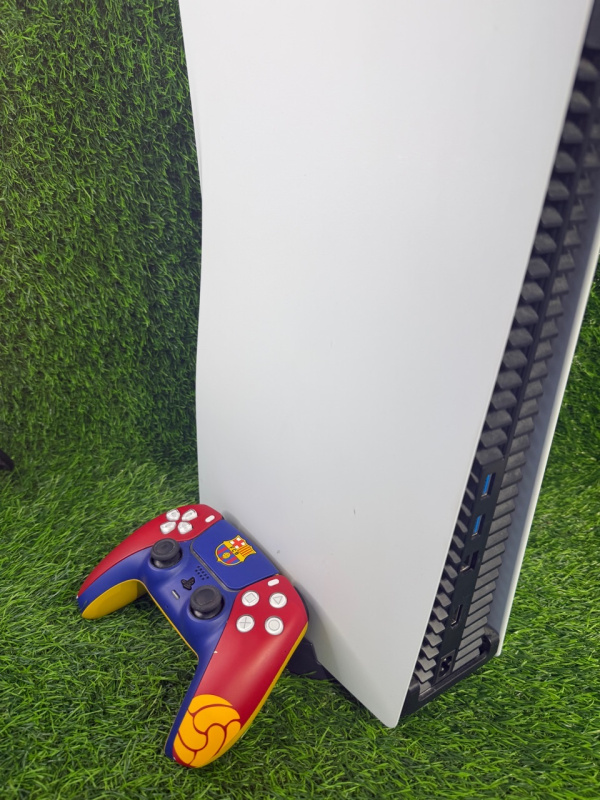 Игровая приставка Sony playstation 5  c  дисководом